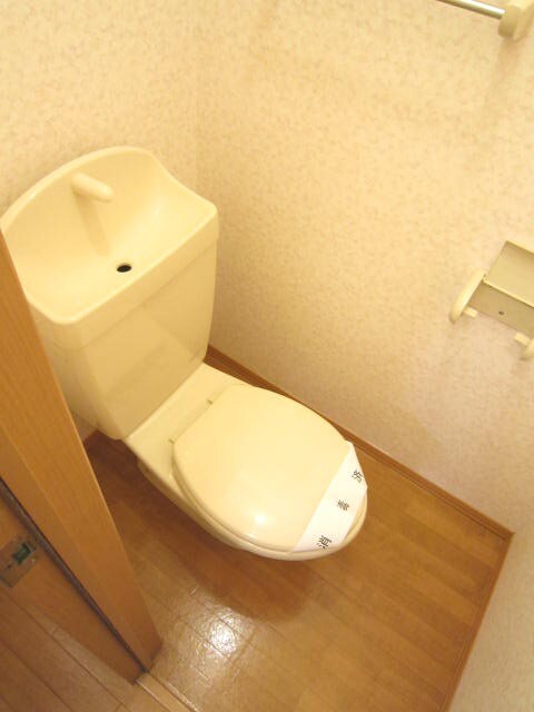 物件内観写真11　(トイレ)