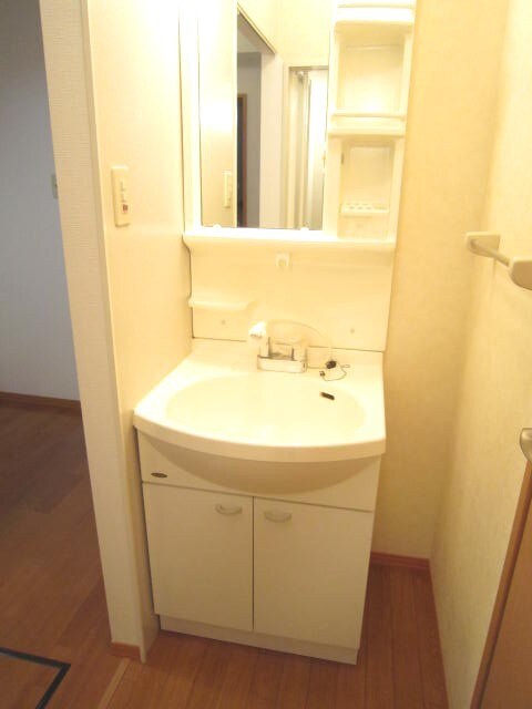 物件内観写真12　(洗面)