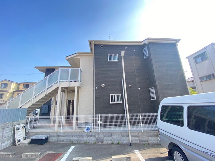 物件外観写真3　(外観写真)