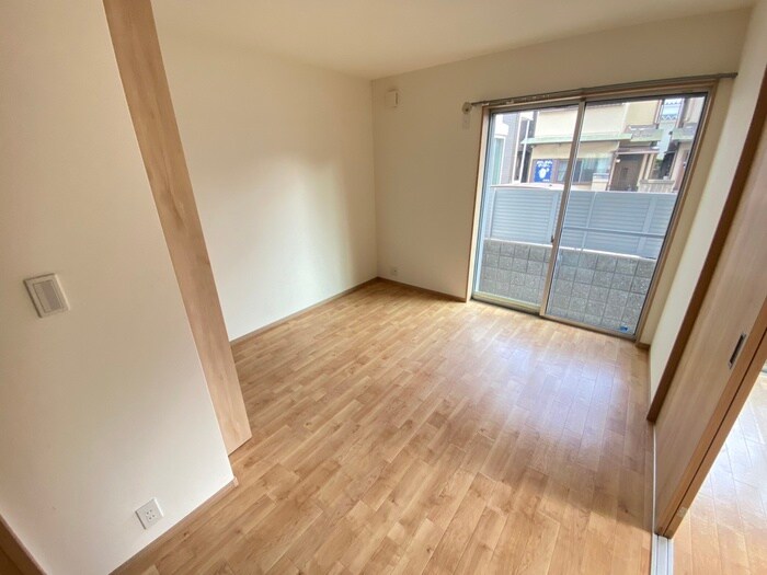 物件内観写真11　(居室)