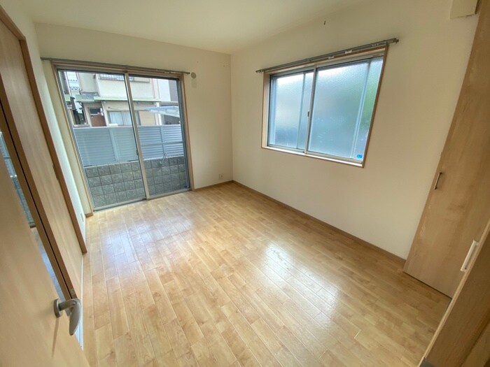 物件内観写真13　(居室)