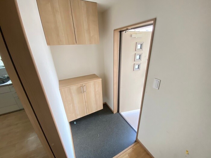 物件内観写真20　(玄関)