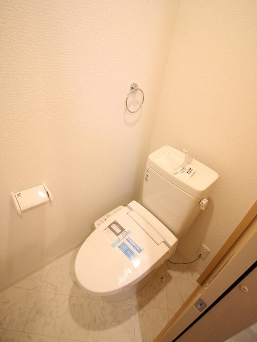 物件内観写真16　(トイレ)