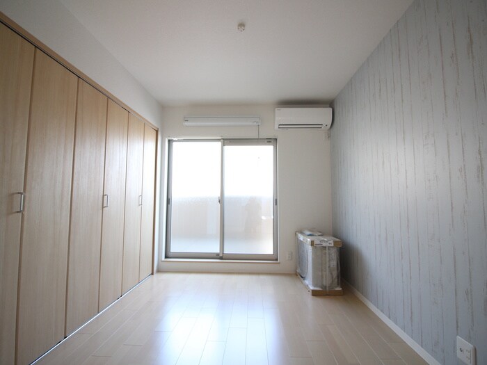 物件内観写真18　(居室)