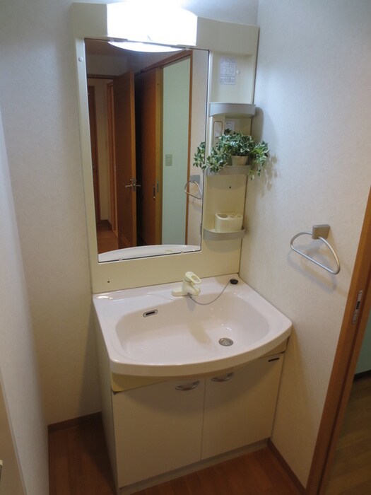 物件内観写真10　(洗面)