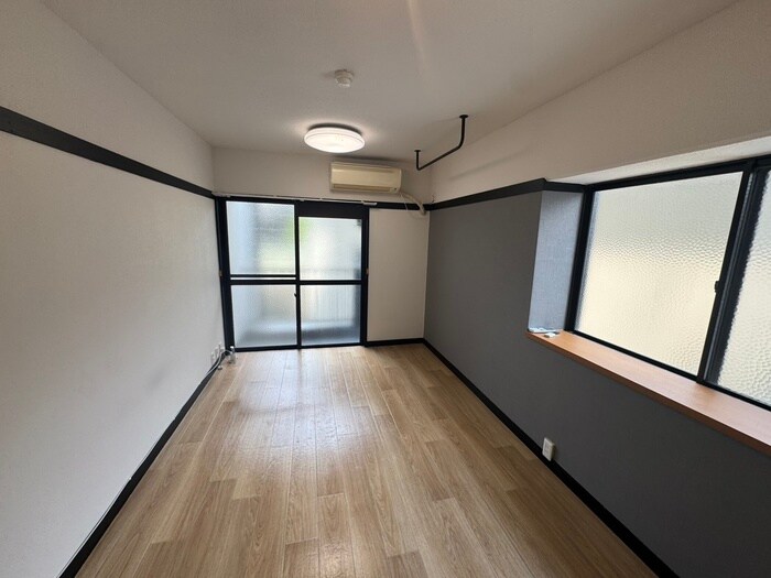 物件内観写真10　(居室)