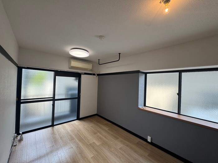 物件内観写真11　(居室)