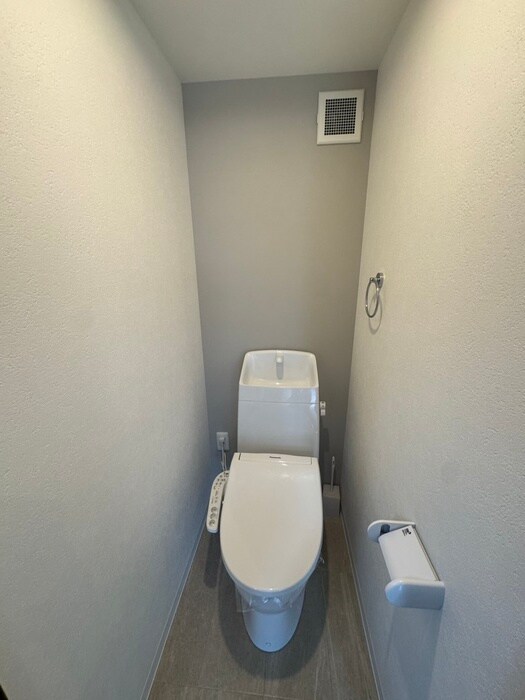 物件内観写真12　(トイレ)