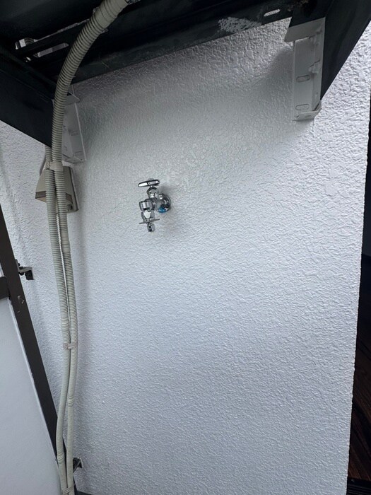 物件内観写真15　(洗濯機置場)