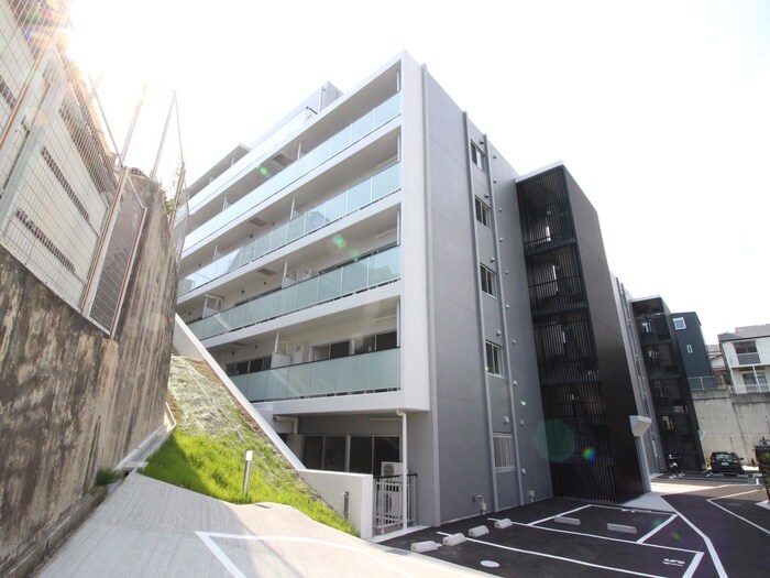 物件外観写真2　(外観写真)