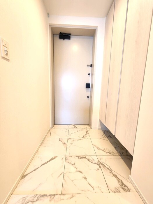 物件内観写真20　(玄関)