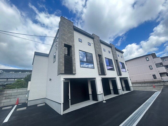 物件外観写真6　(外観写真)