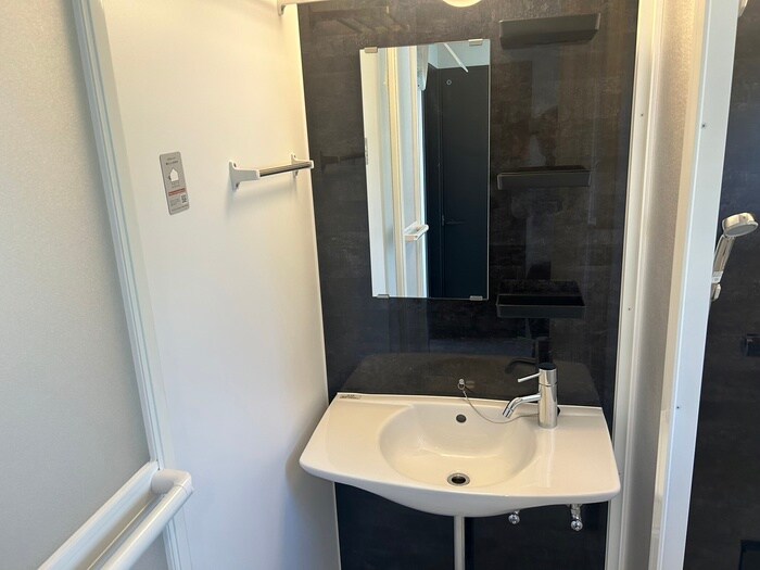 物件内観写真14　(洗面)