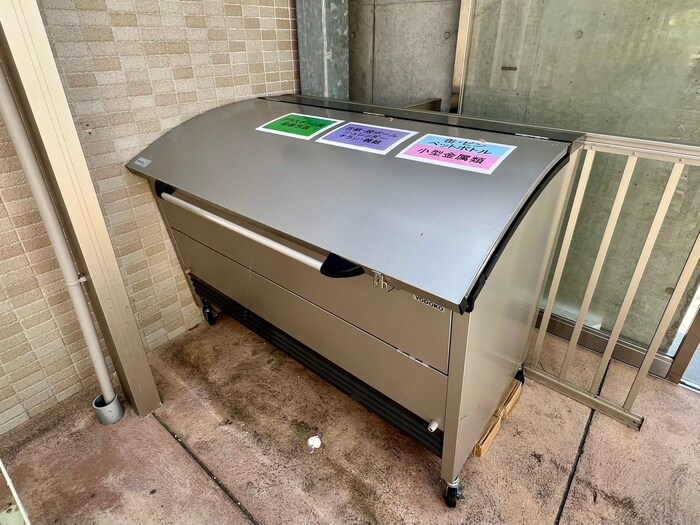 物件外観写真4　(建物設備)