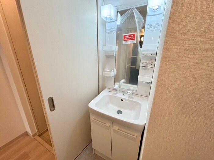 物件内観写真11　(洗面)