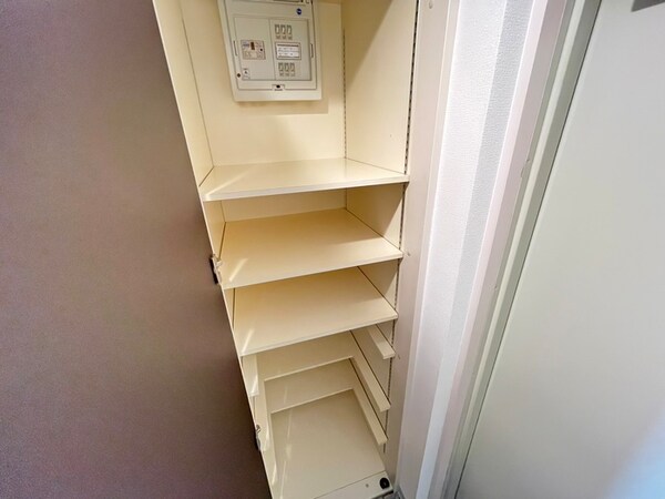 靴箱