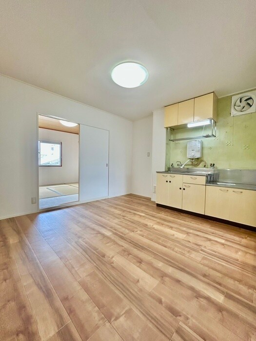 物件内観写真9　(居室)