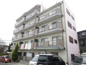 ドミール緑が丘外観写真