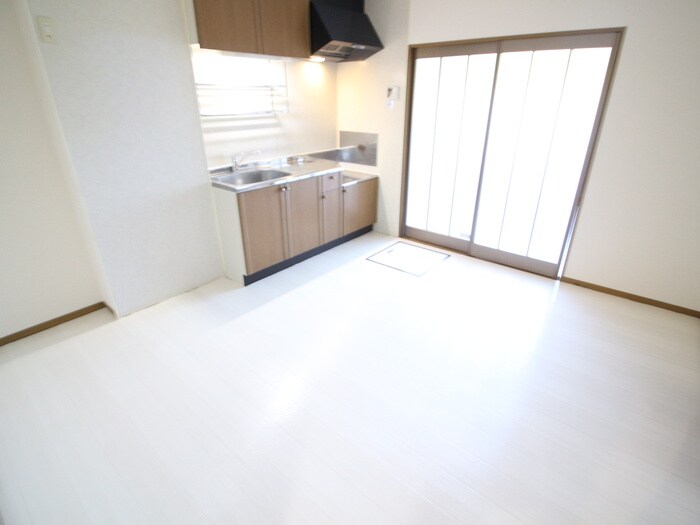 物件内観写真13　(居室)