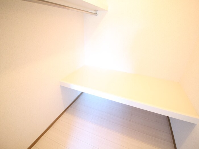 物件内観写真19　(収納)