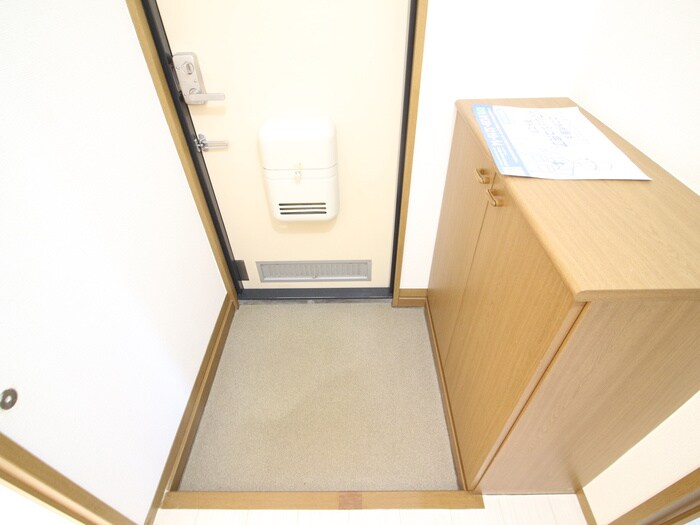 物件内観写真20　(玄関)