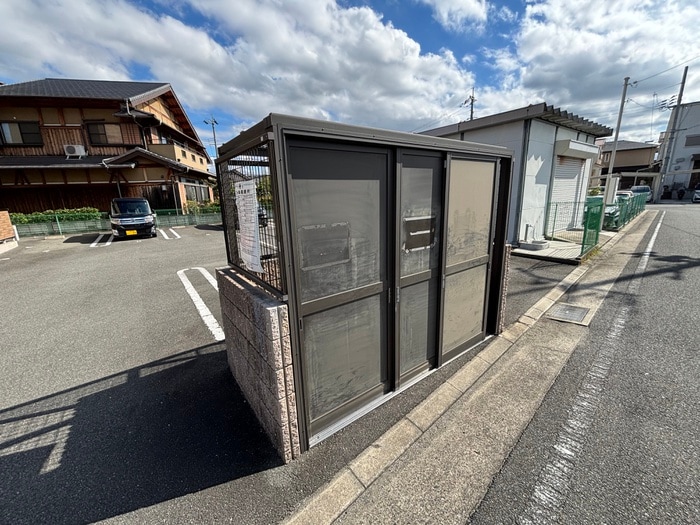 物件外観写真6　(建物設備)