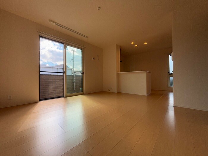 物件内観写真13　(居室)