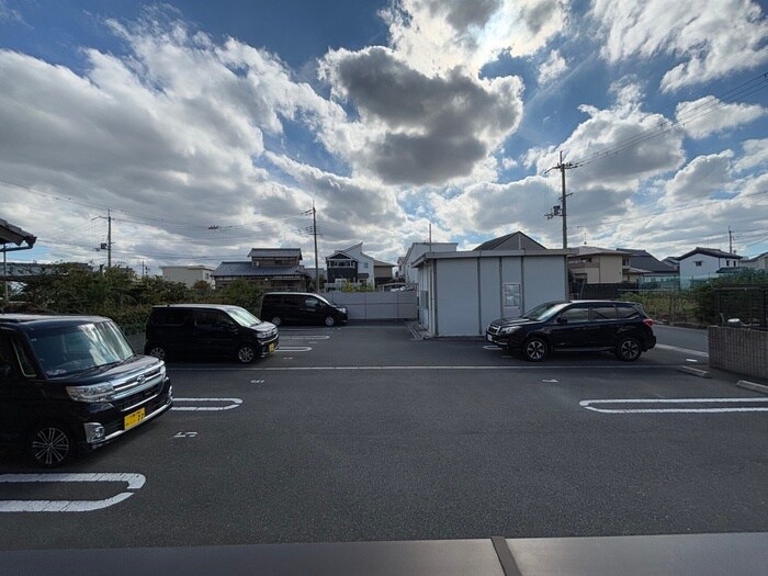 物件内観写真18　(室内からの展望)