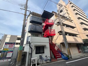 サングローブ外観写真