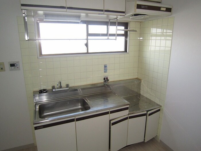 物件内観写真8　(キッチン)