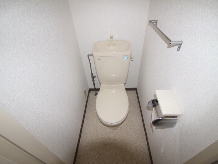 物件内観写真9　(トイレ)