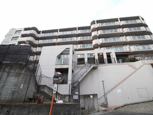 ｻﾝﾏﾝｼｮﾝﾍﾞﾙﾃﾞ-ﾙ香里翆香園(311)外観写真