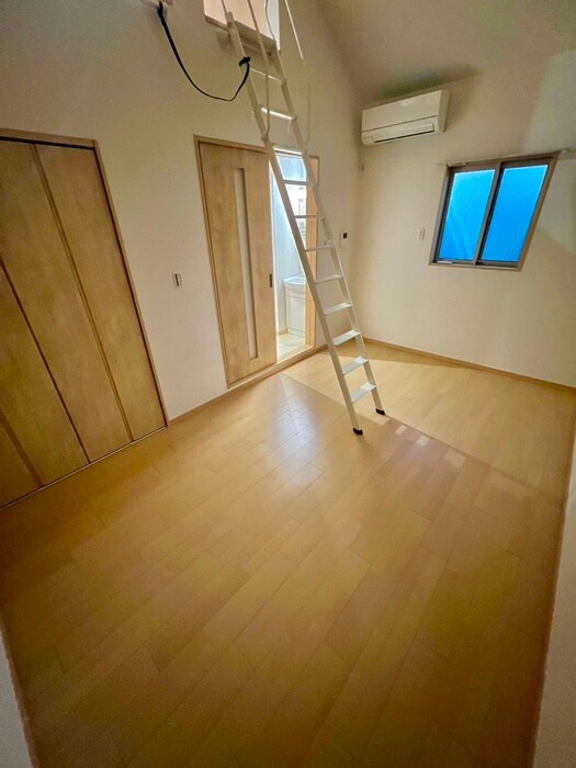 物件内観写真11　(居室)