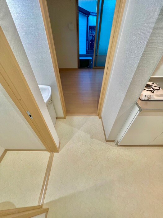 物件内観写真20　(廊下)