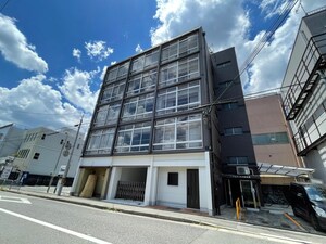 アルティスタ烏丸北外観写真