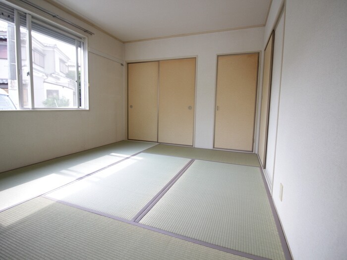 物件内観写真12　(居室)