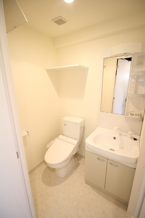 物件内観写真8　(洗面)