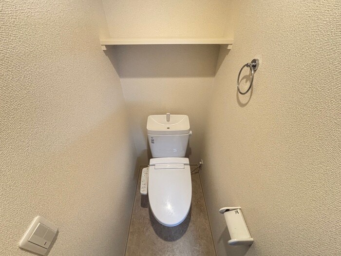 物件内観写真11　(トイレ)