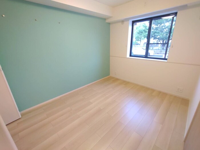 物件内観写真9　(居室)