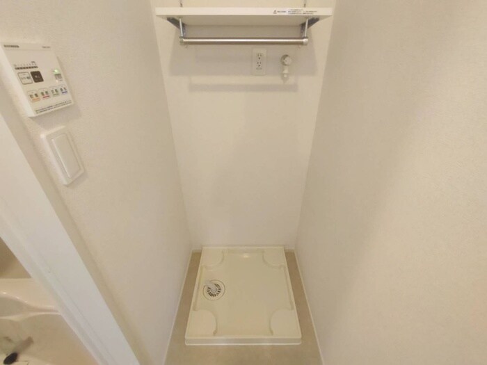 物件内観写真19　(洗濯機置場)