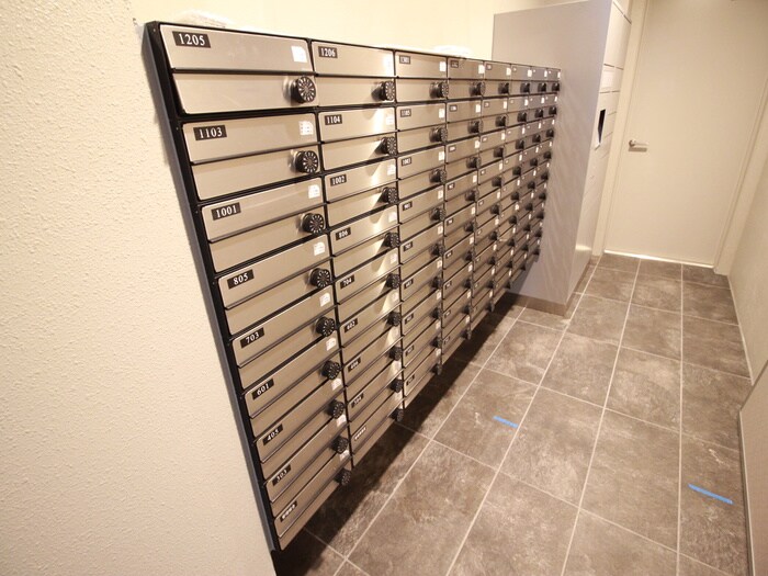 物件外観写真4　(建物設備)