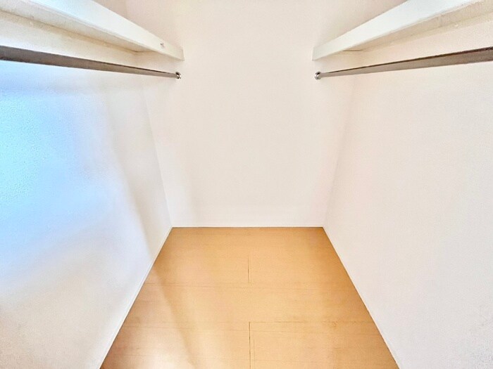 物件内観写真10　(収納)