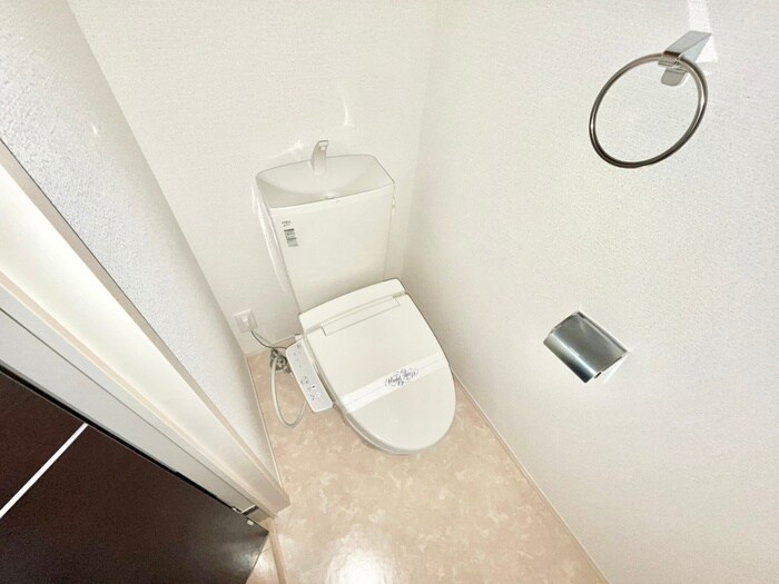 物件内観写真14　(トイレ)