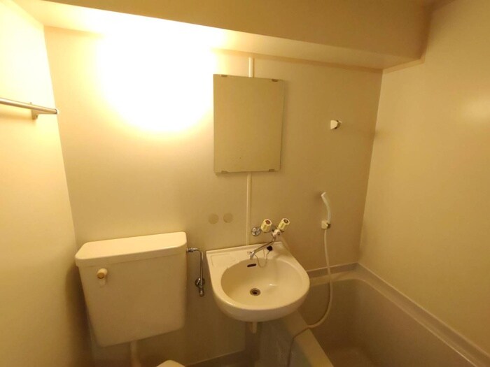 物件内観写真11　(洗面)