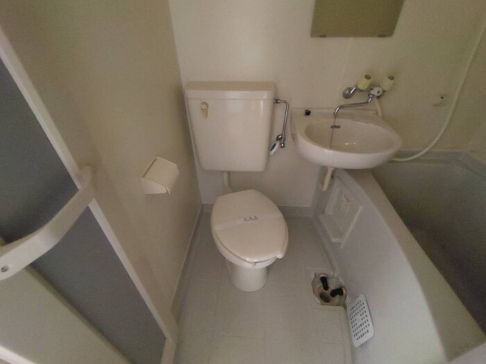 物件内観写真13　(トイレ)