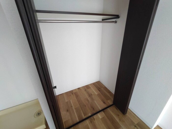 物件内観写真14　(収納)