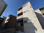 建築中