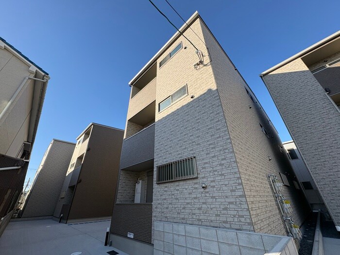 物件外観写真1　(外観写真)