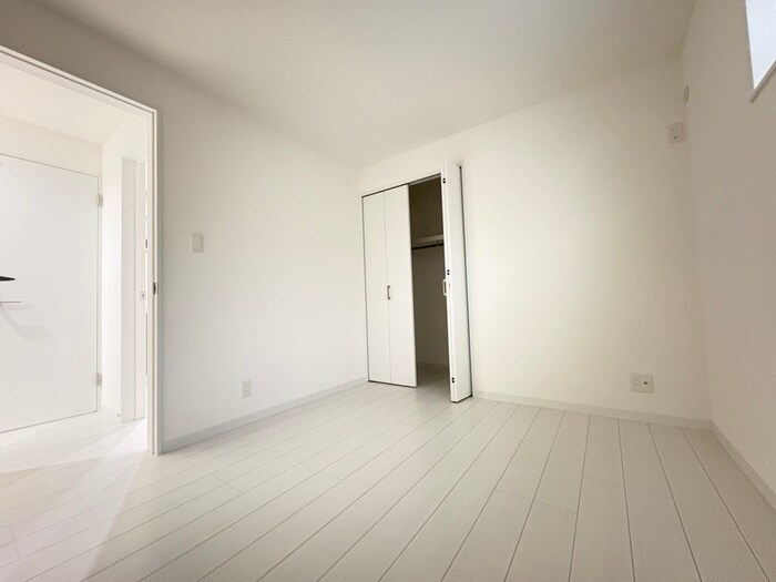 物件内観写真9　(居室)