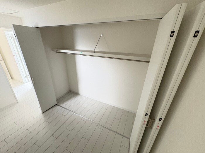 物件内観写真11　(収納)